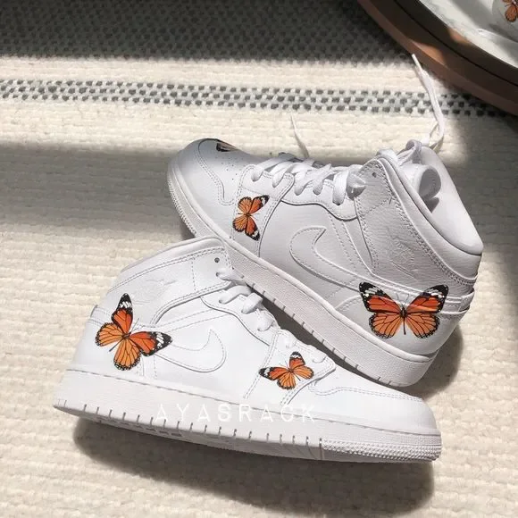 Air jordan custom butterflies - Picture 10 of 11